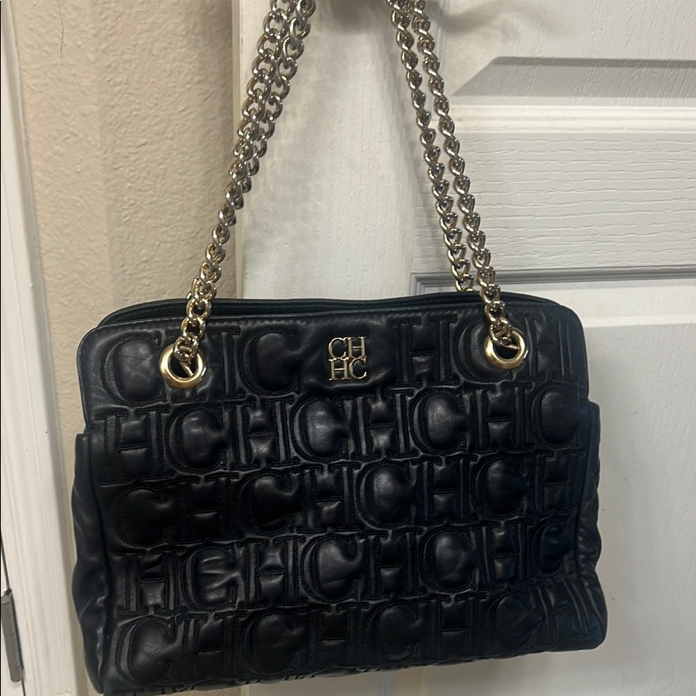 Carolina Herrera Black Quilted Shoulder Bag